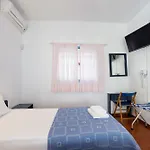 Fivos Apartament