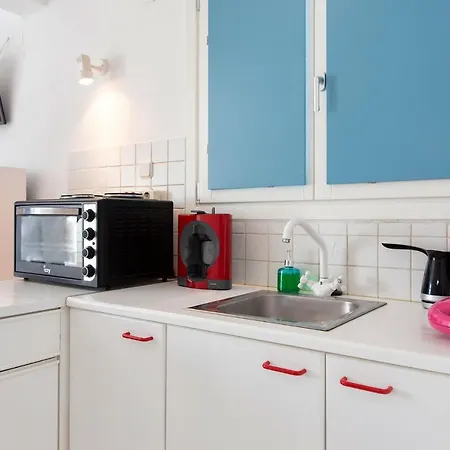 Apartament Fivos *