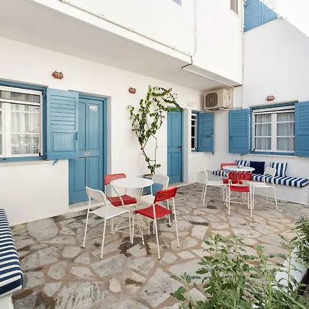 Apartament Fivos *