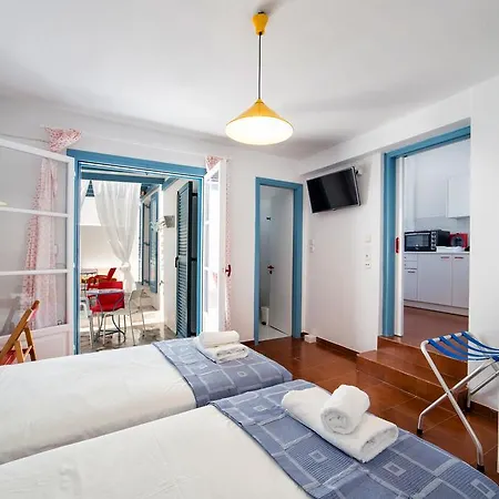 Apartment Fivos