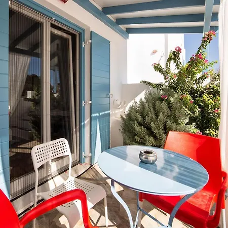 Fivos Apartment *