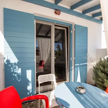 Fivos Apartment *